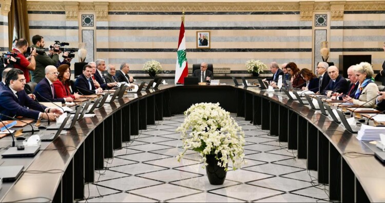 الحكومة اللبنانية تتخذ إجراءات مالية صارمة لتعزيز الإيرادات وتحفيز الاستثمار